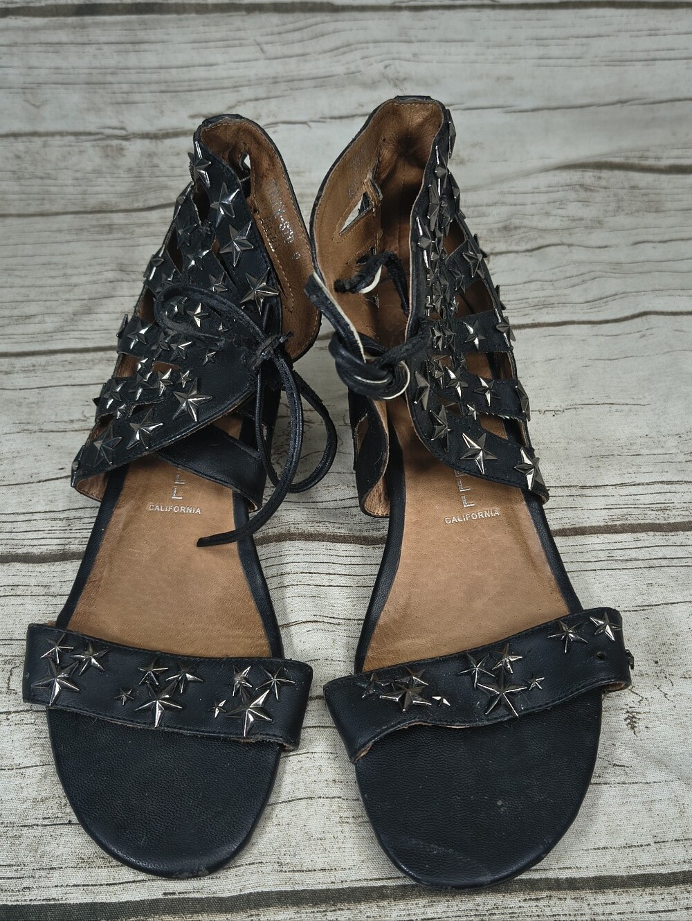 Jeffrey Campbell Black Leather Star Studded Gladiator Sandals Women Size 9